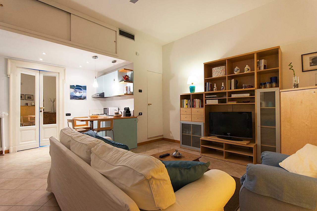 Elegant Apartment In Sant'Ambrogio Milano Esterno foto