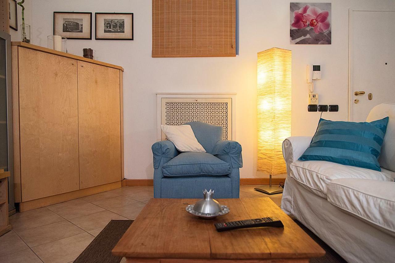 Elegant Apartment In Sant'Ambrogio Milano Esterno foto