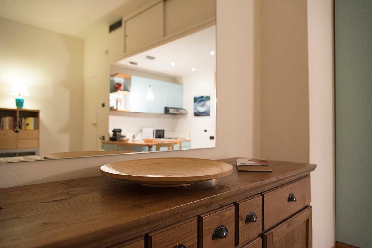 Elegant Apartment In Sant'Ambrogio Milano Esterno foto